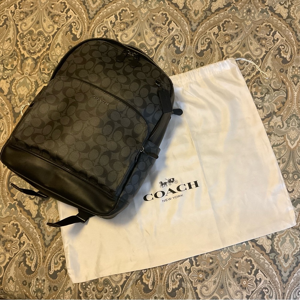 New Coach Graham In Signature Canvas Gunmetal Backpack - Picture 5 of 16